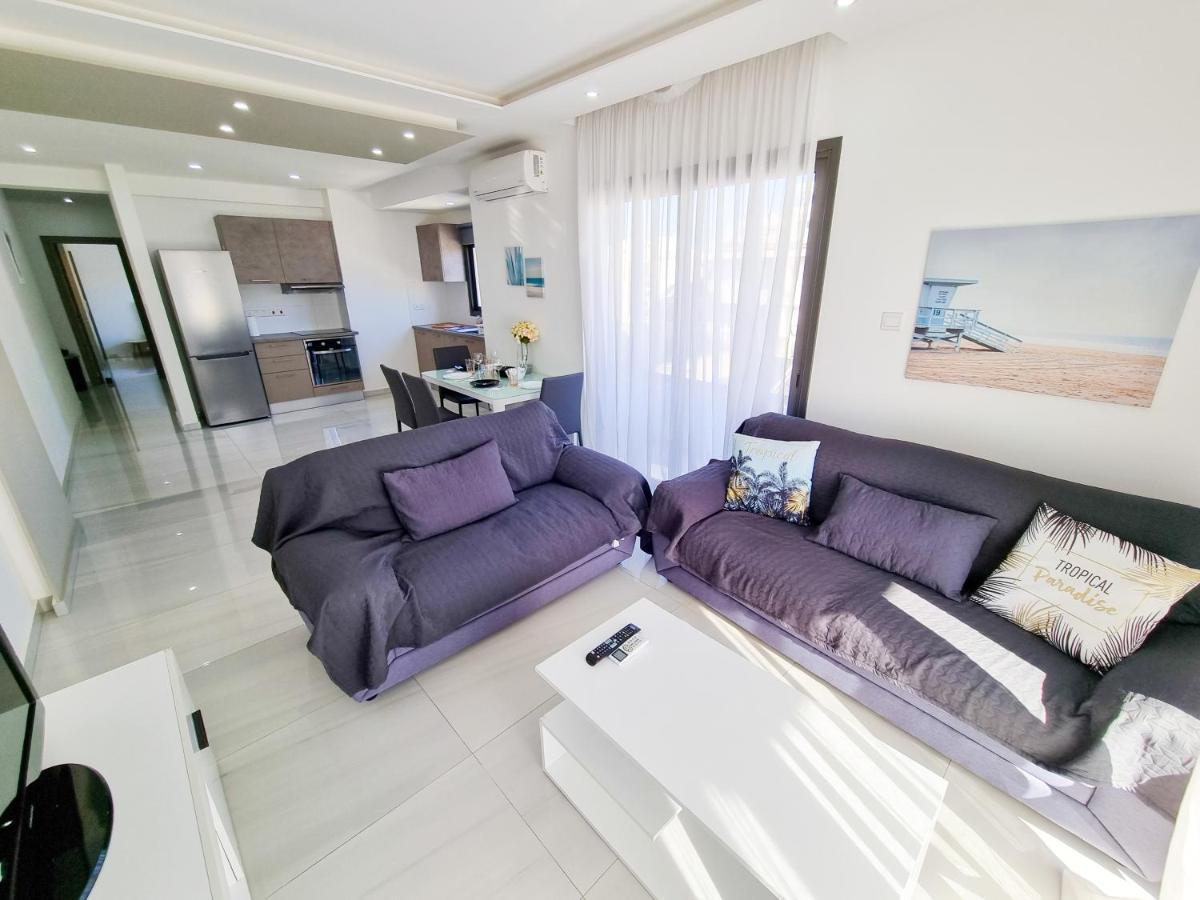 Sea La Vie Seaview Apartment Lárnaka Kültér fotó