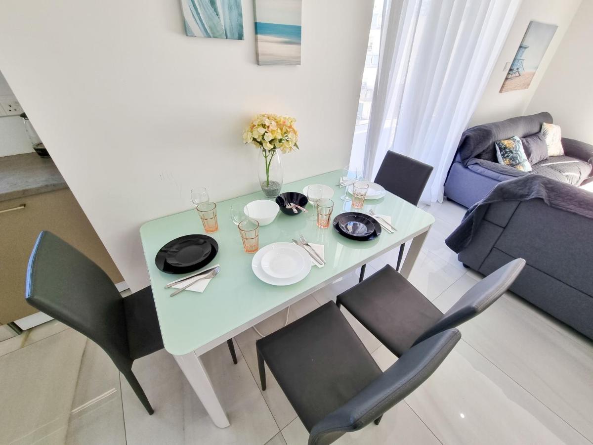 Sea La Vie Seaview Apartment Lárnaka Kültér fotó